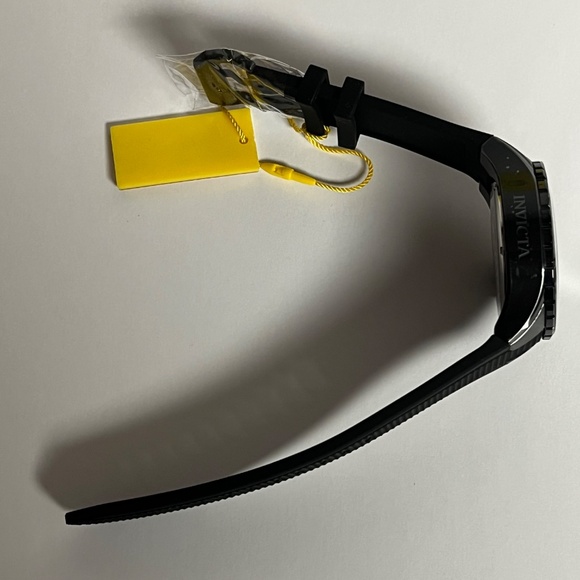 Invicta Aviator Mens Black Watch 33033 Steel 50mm Case Silicone Band Timepiece - Picture 8 of 12